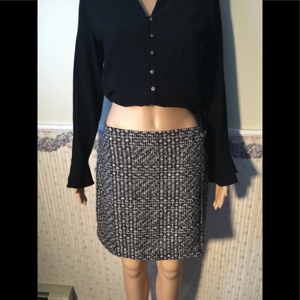 Banana Republic wool blend black/grey skirt
